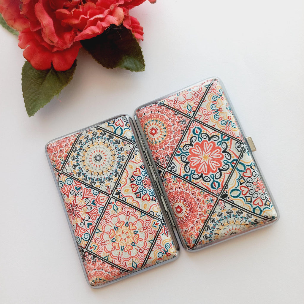 Mandala cigarette case, 100's slim cigarette box, geometrical pattern, geometric pattern, business card case, elegant gift, spiritual gift