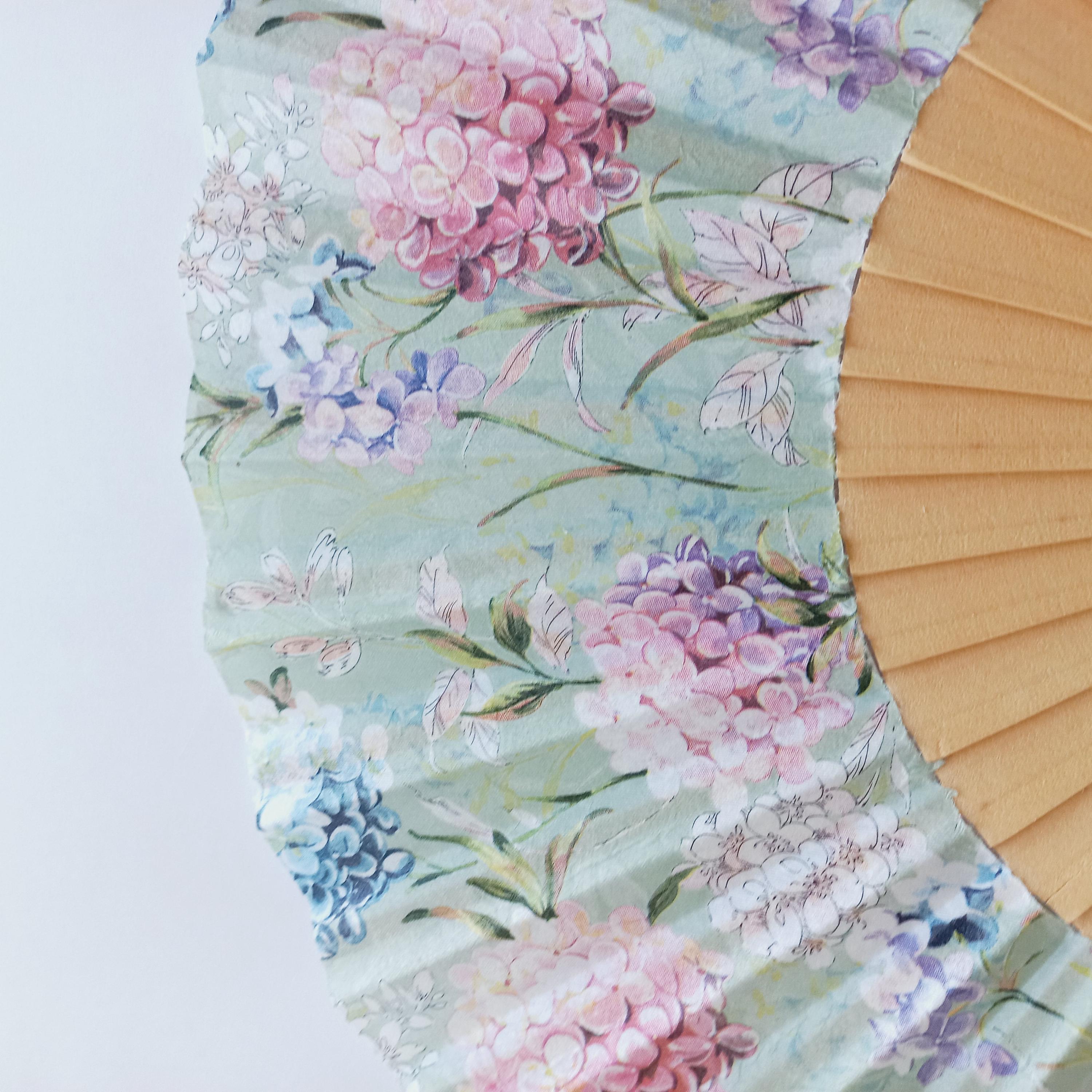 Hand Fan with Pink and Blue Hydrangeas | Floral Folding Fan | Elegant Summer Accessory | Wedding or Garden Party Gift, Bride Hand fan