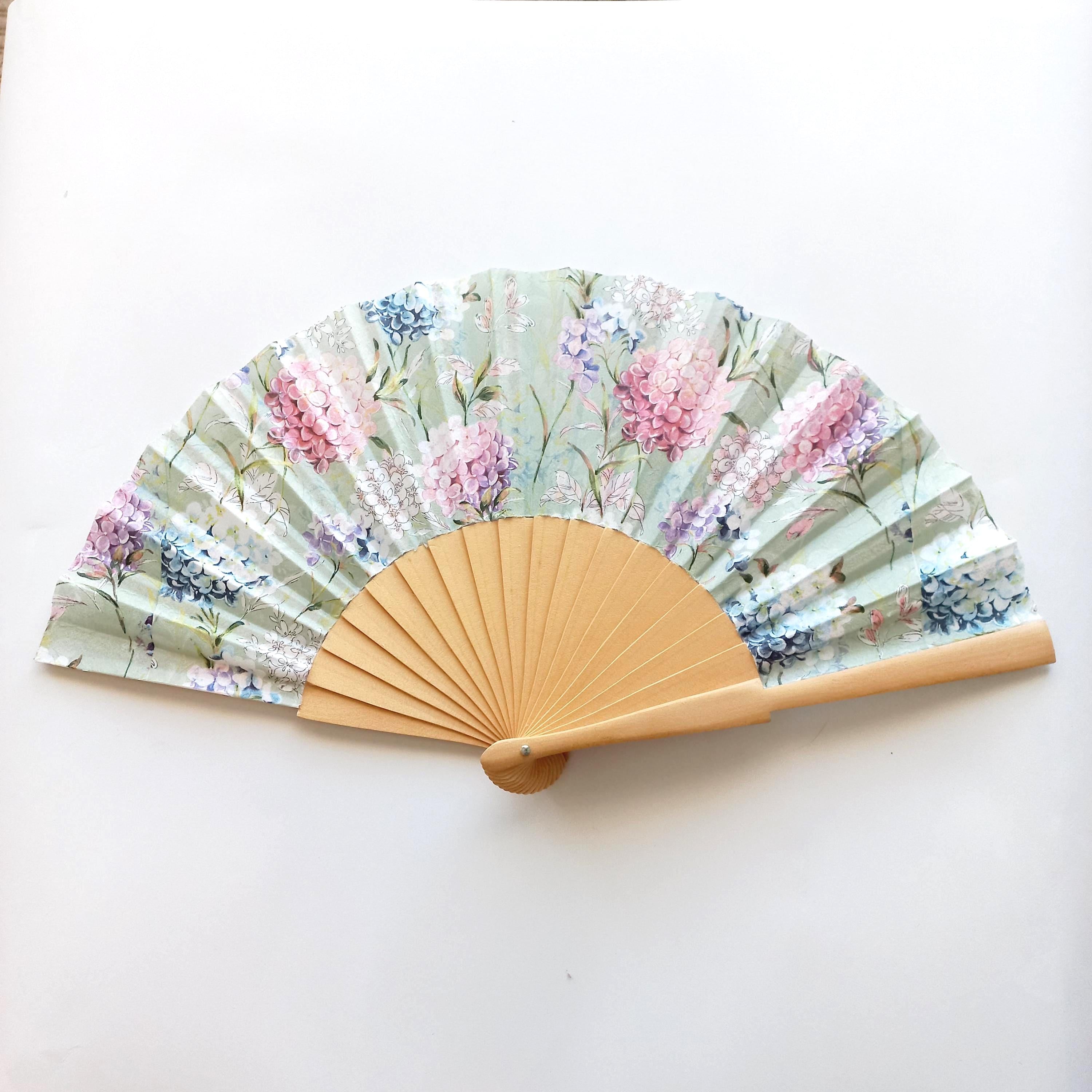 Hand Fan with Pink and Blue Hydrangeas | Floral Folding Fan | Elegant Summer Accessory | Wedding or Garden Party Gift, Bride Hand fan