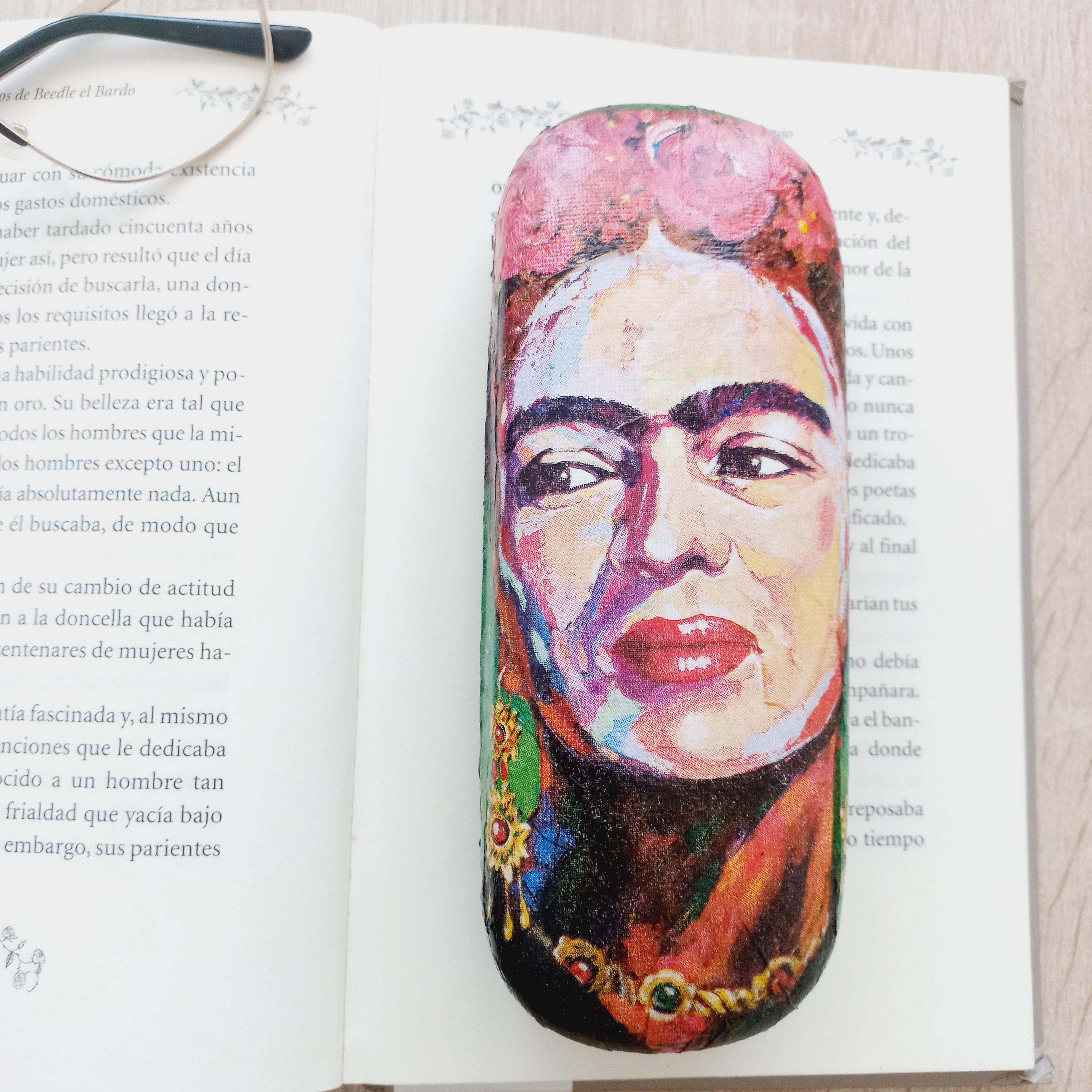 Friah Kahlo Eyeglass Case, Portable Hard Glasses Case, Art Eyeglass Protector, Adorable Eyeglasses Box,  Reading glasses